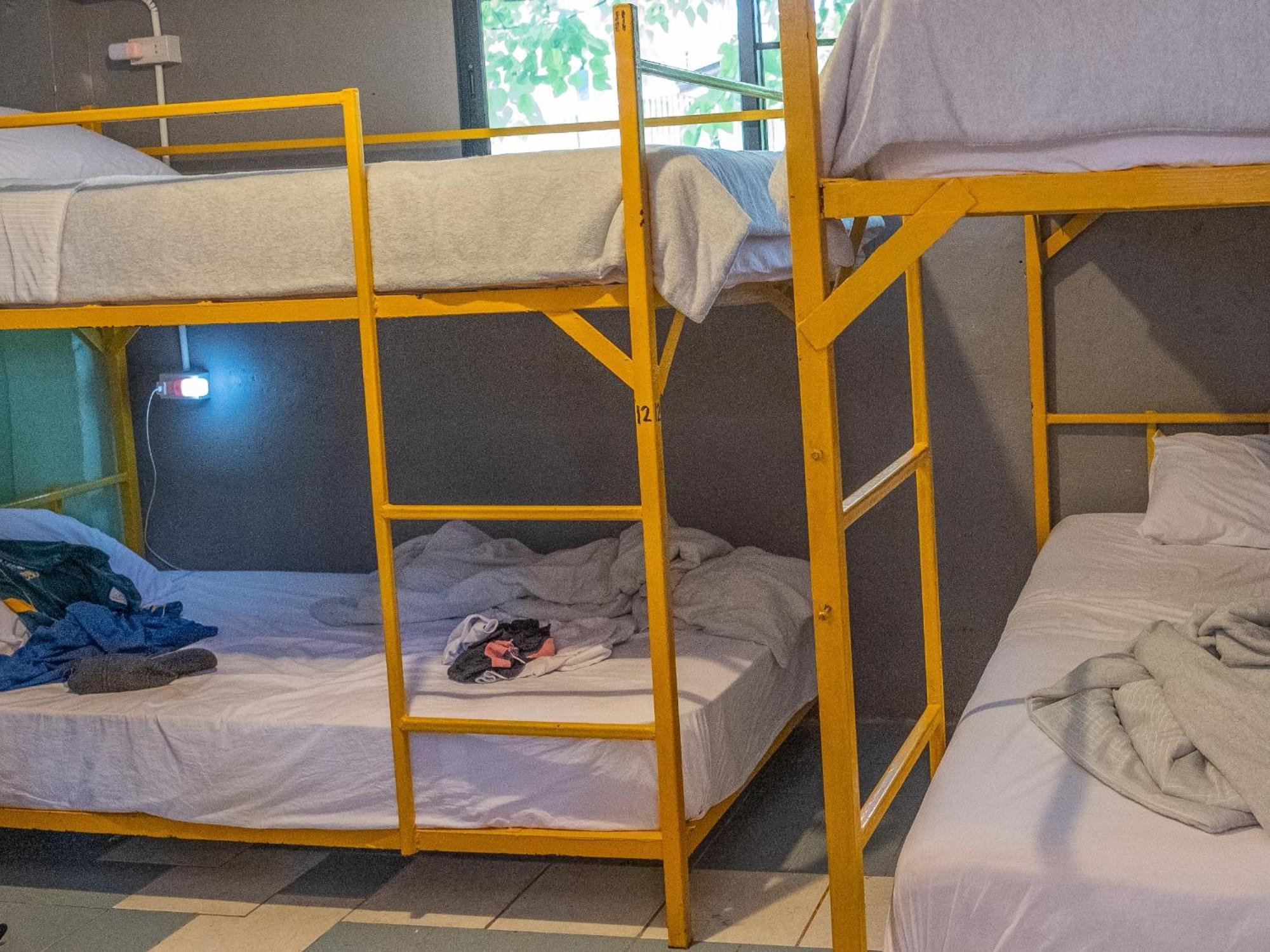 Happy House Backpackers Hostel Pai Ngoại thất bức ảnh