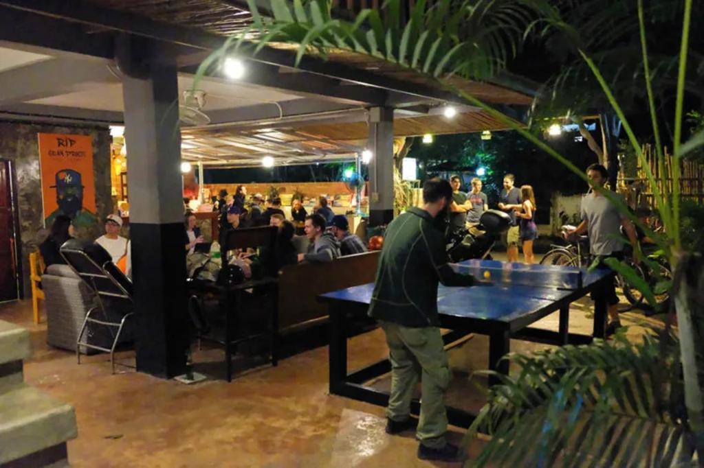 Happy House Backpackers Hostel Pai Ngoại thất bức ảnh