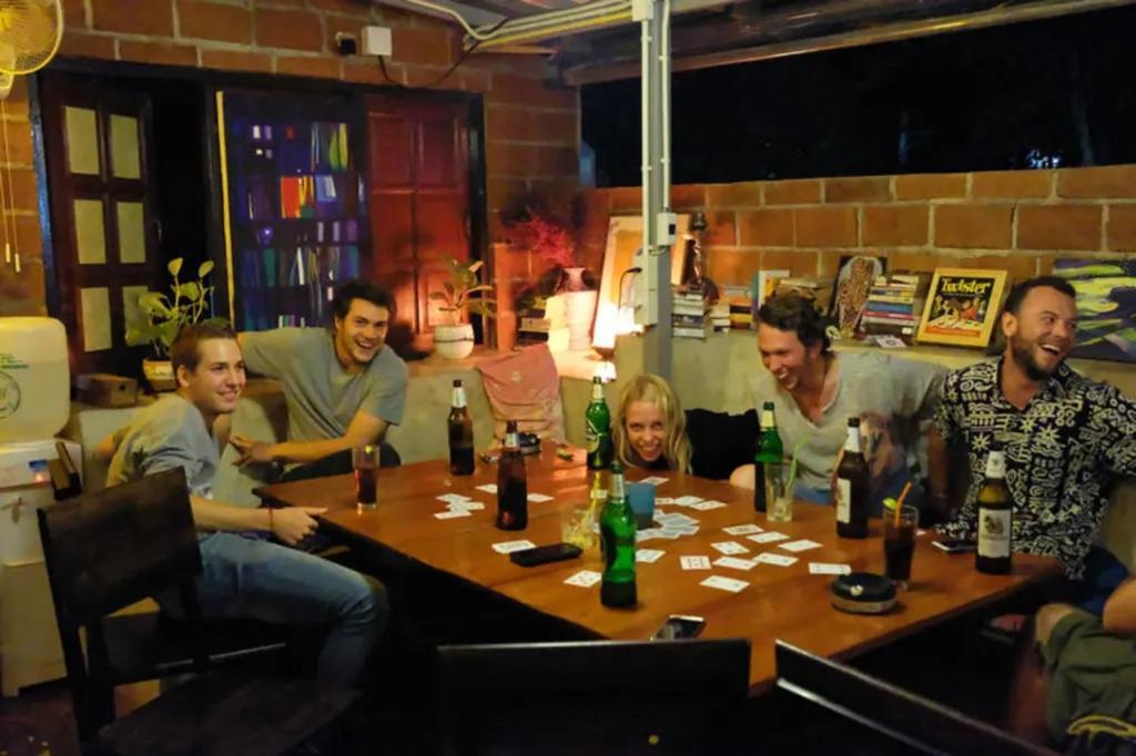 Happy House Backpackers Hostel Pai Ngoại thất bức ảnh